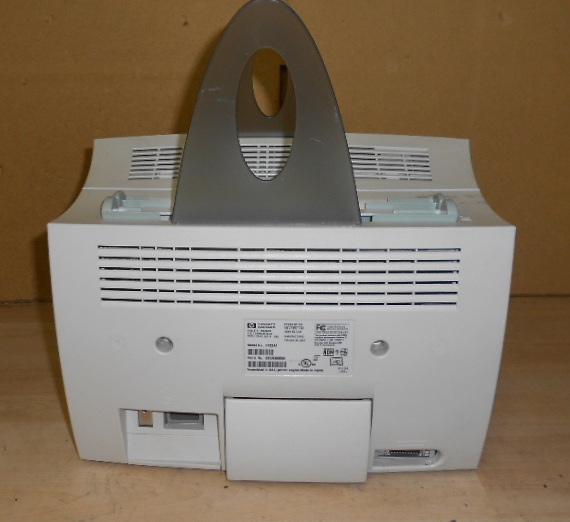 HP LaserJet 1100 Laser Printer with 2 MB Memory Working Page Count Is